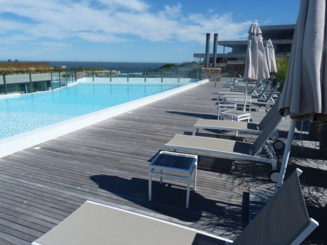 Venta de edificio Altamar de reciente construcción con una de las mejores vistas de Punta del Este